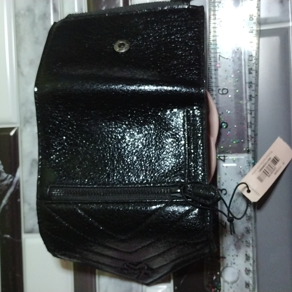 Victoria's Secret Black Faux Patent Leather Quilted  Wallet NWT - Picture 11 of 13